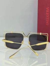 Picture of Valentino Sunglasses _SKUfw65111967fw